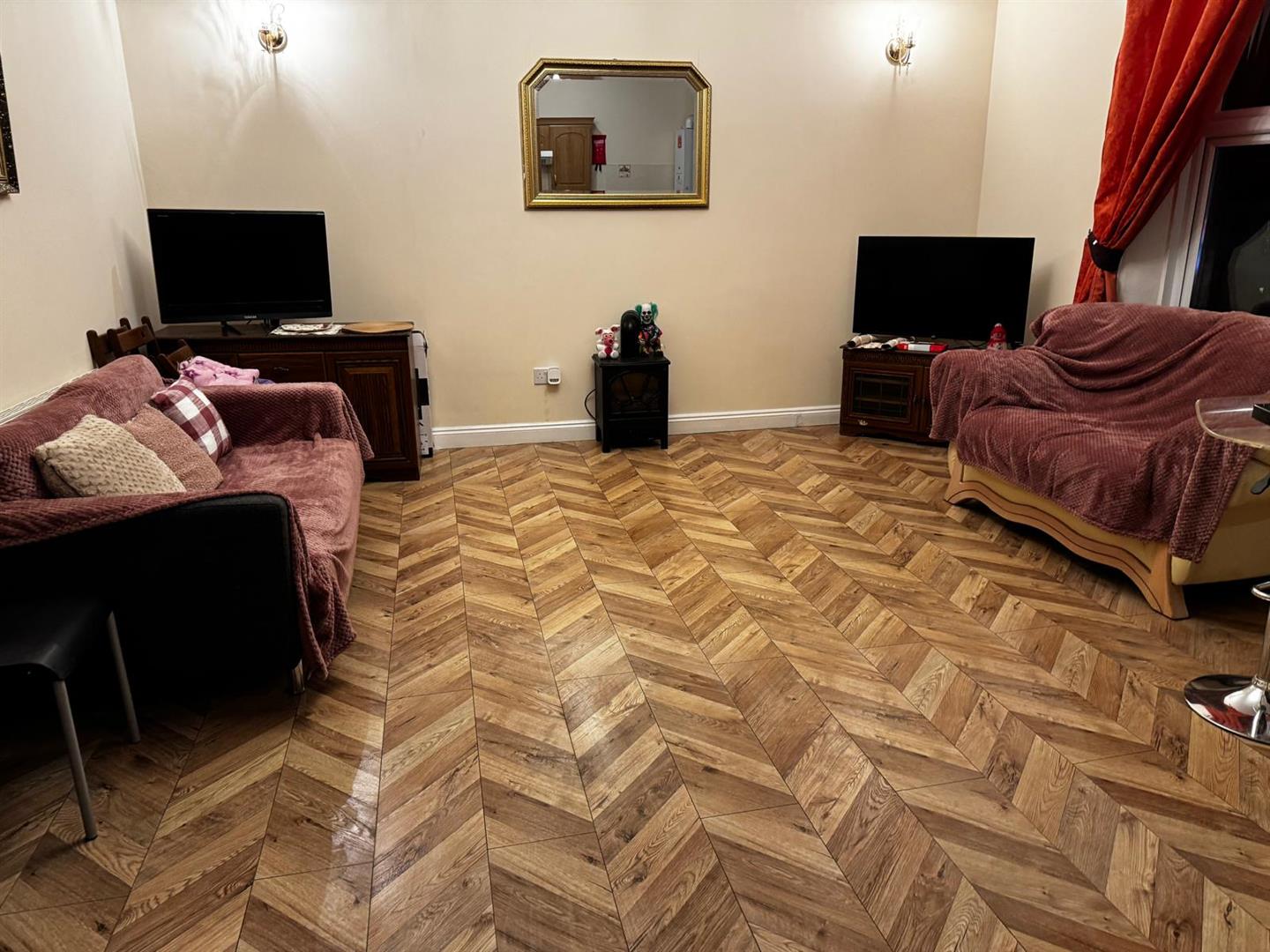 Heaton Road, Heaton, NE6